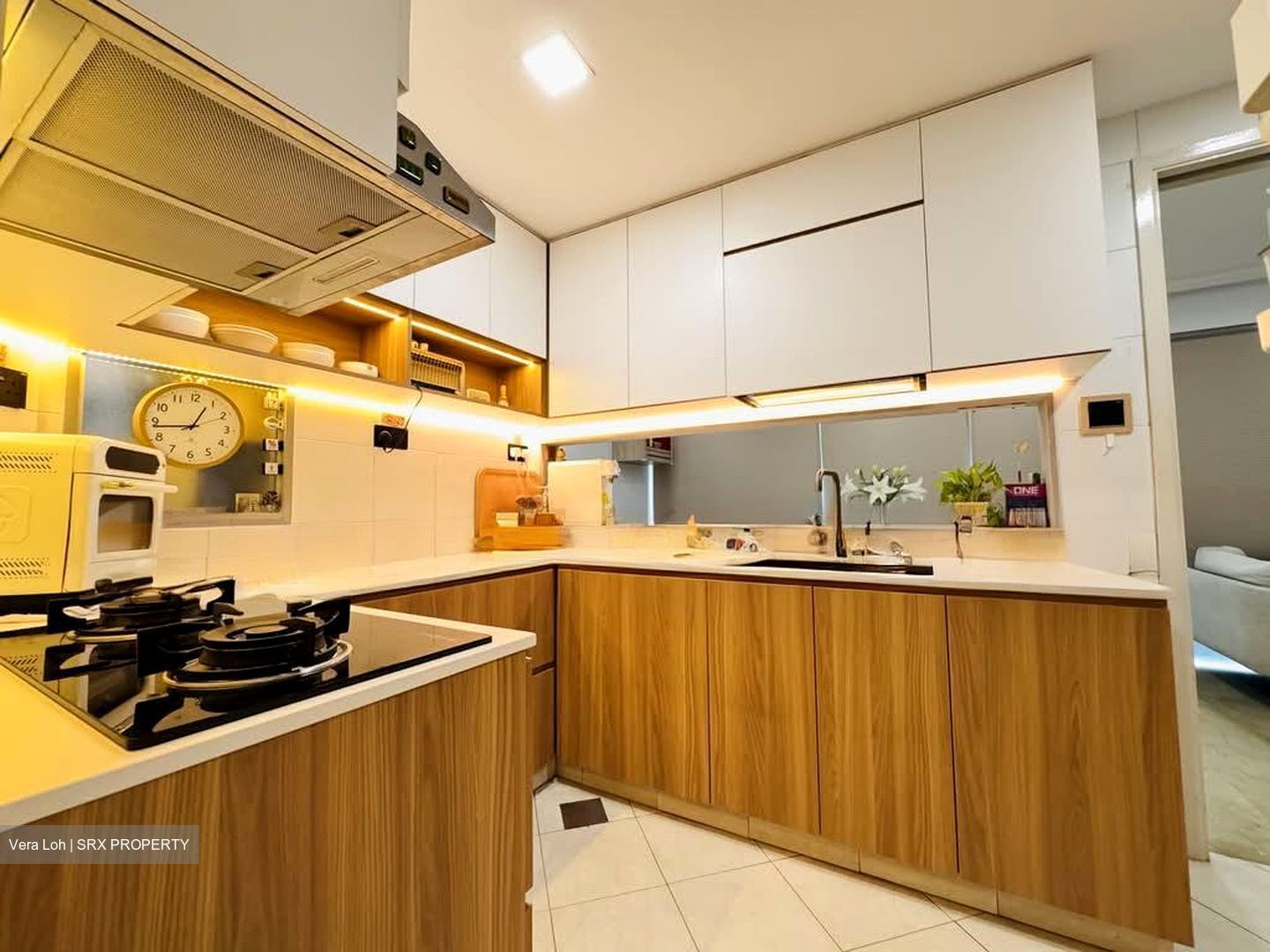 One Fort (D15), Condominium #587148311
